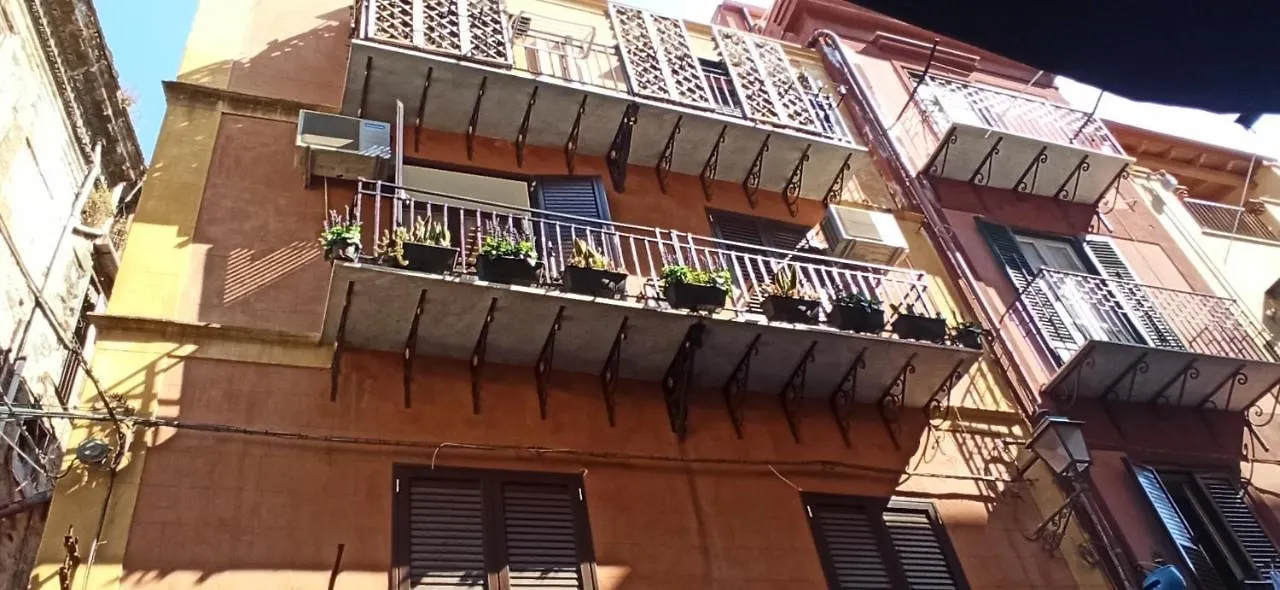 Ferienwohnung Jacona 365 Palermo 0*,